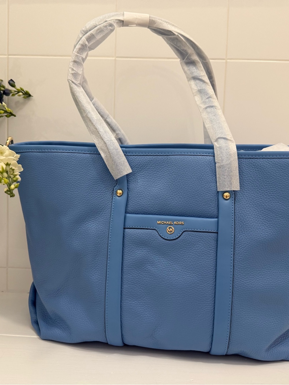 Stunning Large Sky Blue Michael Kors Pebbled Leather Tote with Gold Hardware